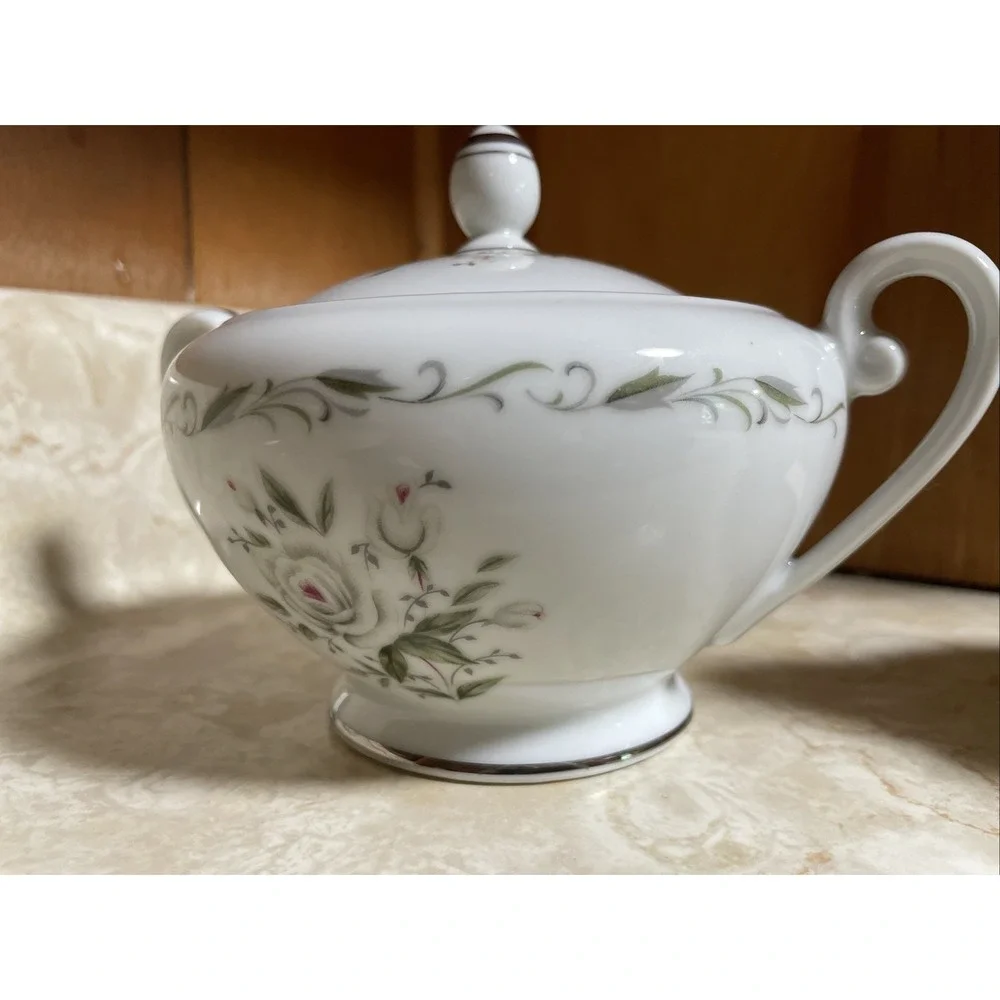 Vintage Romance Diamond China Sugar‎ Bowl With Lid And Creamer- Made In Japan